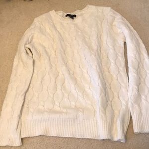 Off white sweater Forever 21